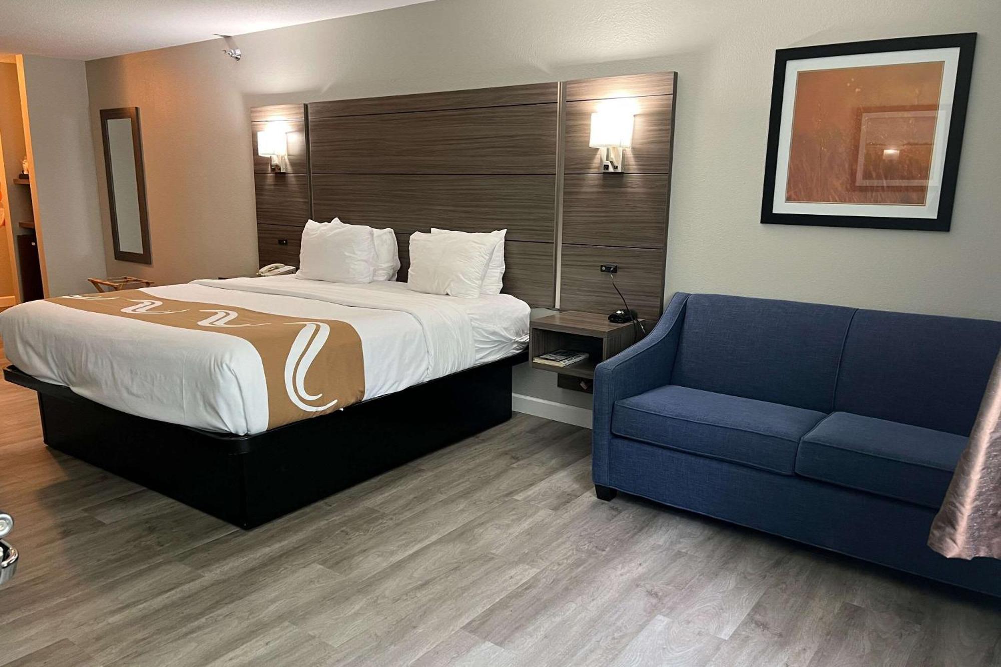 Quality Inn & Suites רד ווינג מראה חיצוני תמונה
