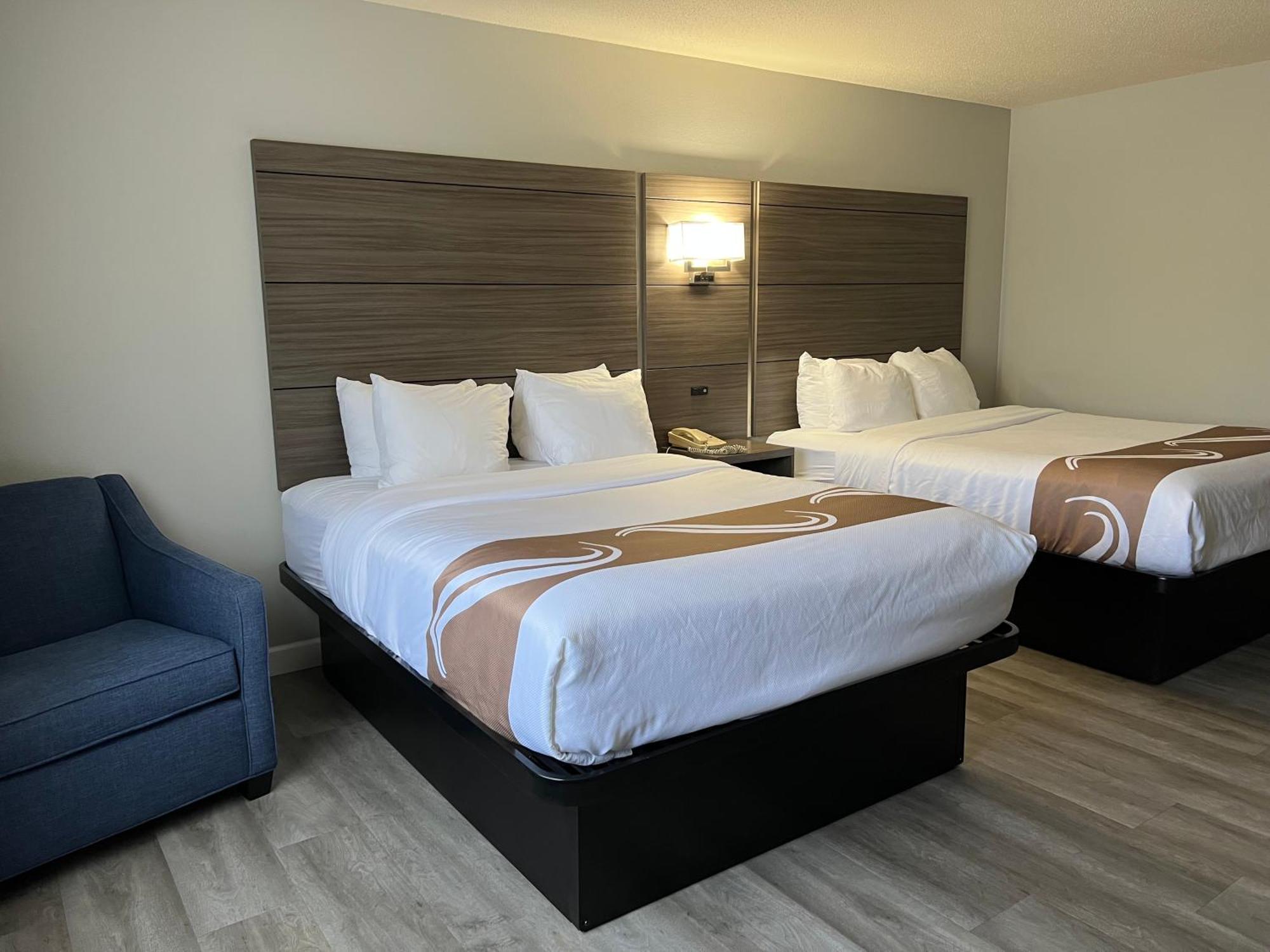 Quality Inn & Suites רד ווינג מראה חיצוני תמונה